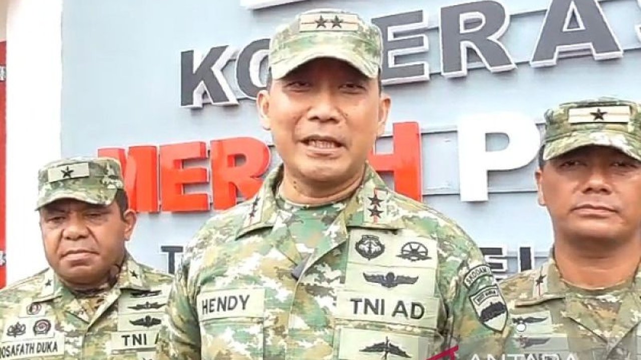 Kodam I/Bukit Barisan telah merampungkan 353 unit KDKMP di Sumatera Utara. Program KDKMP Penggerak Ekonomi Sumut ini ditargetkan mencapai 2.030 unit pada Juli 2026, diharapkan mampu mendorong ekonomi kerakyatan dan mendukung program nasional.