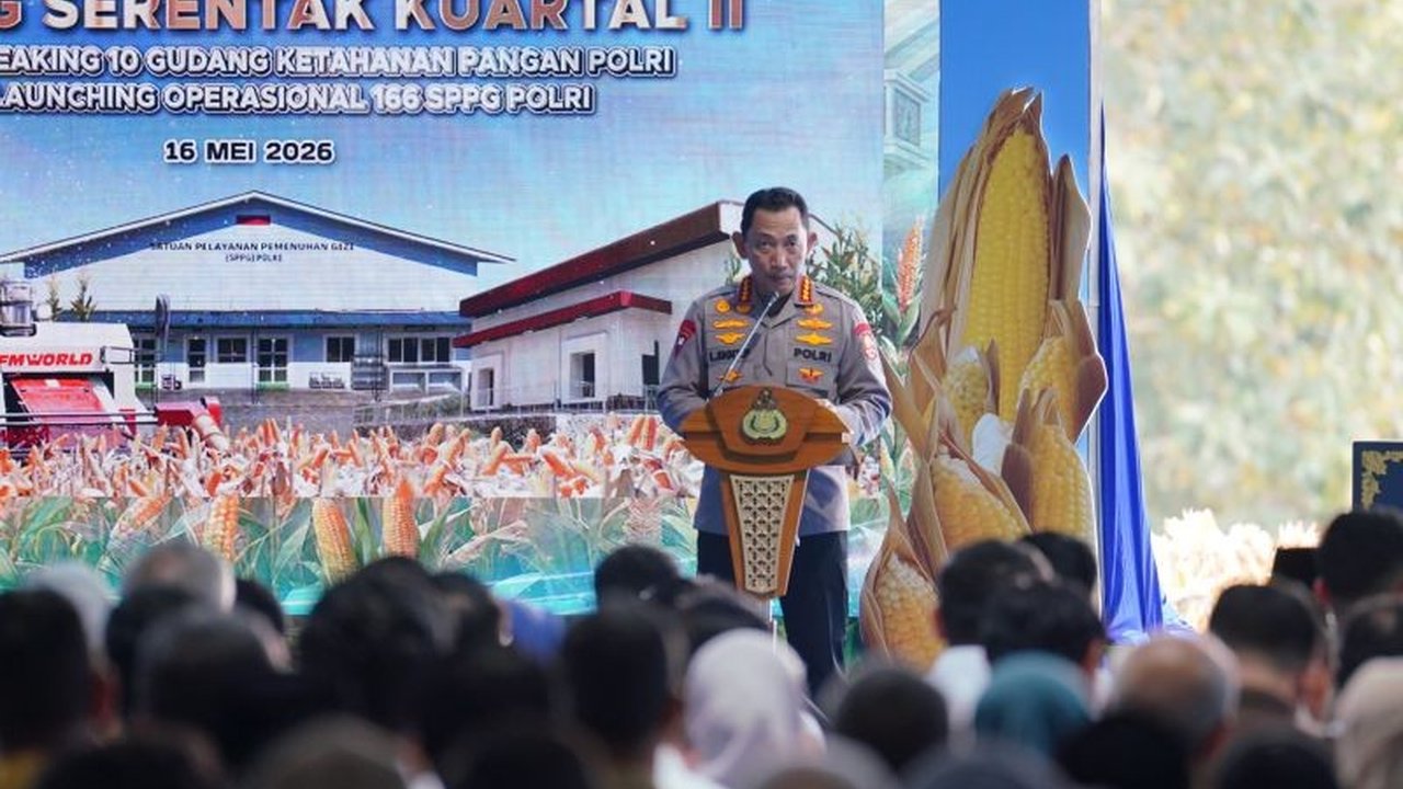 Polri akan memiliki 28 Gudang Ketahanan Pangan di seluruh Indonesia, berkolaborasi dengan Bulog untuk maksimalkan hasil panen dan stabilkan pasokan bahan pokok. Inisiatif ini memperkuat ketahanan pangan nasional.