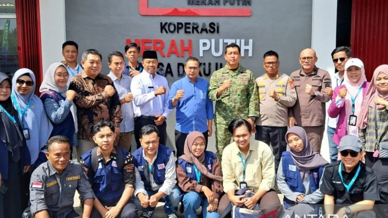 41 Koperasi Desa/Kelurahan Merah Putih (KDKMP) di Kodim 0409/Rejang Lebong siap beroperasi setelah peluncuran virtual oleh Presiden Prabowo Subianto, memperkuat ekonomi desa.