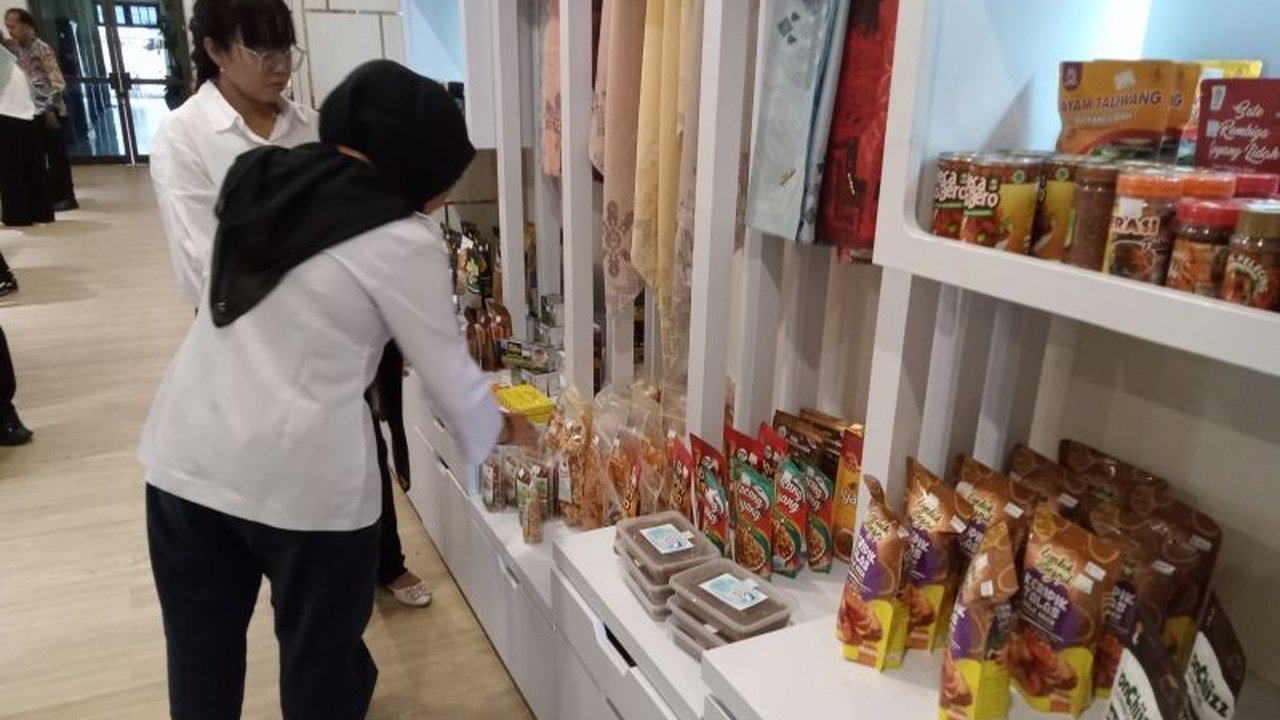 Pemerintah Kota Mataram serius dalam **Pengembangan UKM Mataram** dengan program pelatihan inovatif dan studi tiru. Simak bagaimana upaya ini mendorong pelaku usaha lokal 