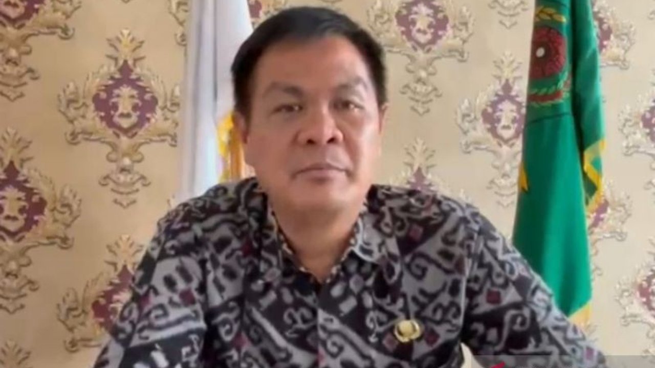 Dinas Penanaman Modal Pelayanan Terpadu Satu Pintu (DPMPTSP) Rejang Lebong telah menerbitkan 3.754 izin usaha Rejang Lebong sejak awal 2024, menandakan geliat ekonomi masyarakat yang signifikan.
