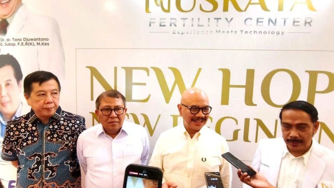 Dokter spesialis kandungan mengungkap Syarat Bayi Tabung yang tidak mudah, meliputi usia ibu, kondisi kesehatan, hingga kualitas sperma. Pahami faktor penting ini sebelum memutuskan program kehamilan.