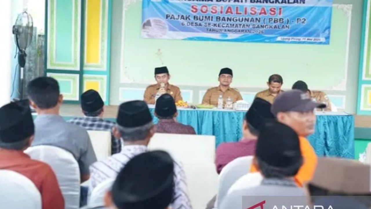 Pemerintah Kabupaten Bangkalan serius mengoptimalkan penerimaan Pajak Bumi dan Bangunan (PBB) melalui program jemput bola dan pemberian insentif, demi meningkatkan kesadaran pajak dan pembangunan daerah.
