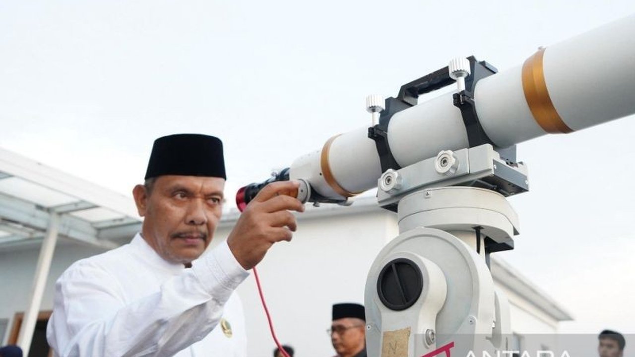Kementerian Agama telah resmi menetapkan Idul Adha 2026 jatuh pada 27 Mei, setelah pengamatan hilal di Medan menunjukkan ketinggian yang memenuhi syarat. Simak detail penetapan Idul Adha 2026 yang melibatkan kolaborasi berbagai pihak.