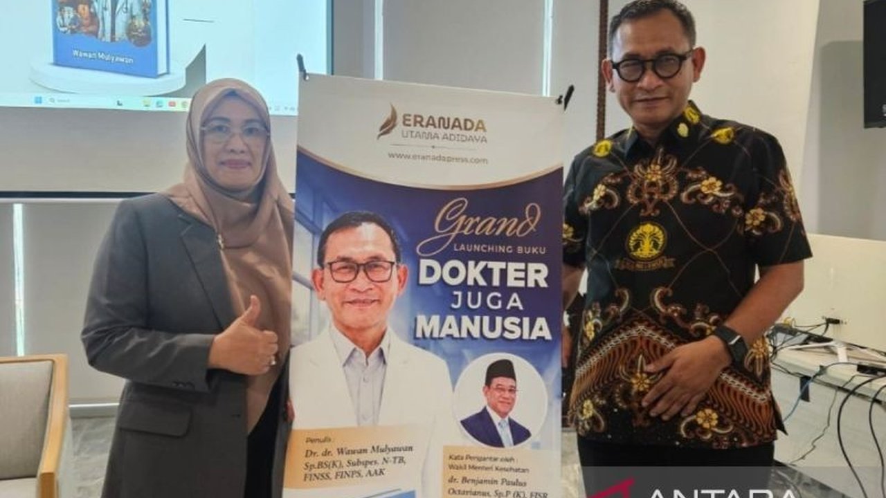 Ikatan Alumni Fakultas Kedokteran Universitas Indonesia (ILUNI FKUI) dan Forum Ikatan Alumni Fakultas Kedokteran Seluruh Indonesia (FIAKSI) membuka posko pengaduan untuk dokter internship, menyoroti tantangan perlindungan hukum hingga masalah finansial ya