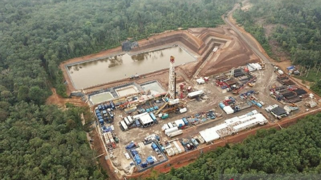 PT Medco E&P Indonesia mempercepat target produksi perdana Blok Sakakemang menjadi kuartal III 2027, lebih awal dari target semula, sebagai komitmen mendukung ketahanan energi nasional.