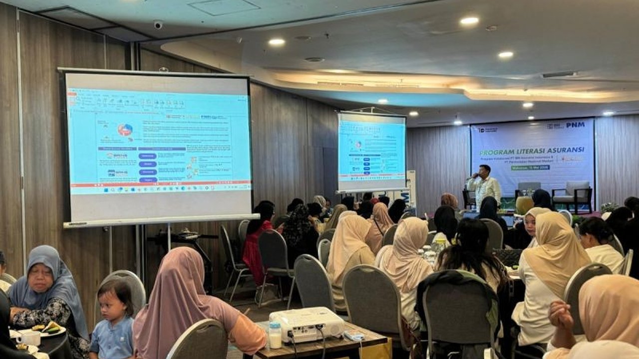 BRI Insurance memperkuat inklusi keuangan asuransi bagi pelaku usaha mikro dan ultramikro di Makassar melalui edukasi perlindungan finansial, bertujuan meningkatkan ketahanan ekonomi masyarakat.