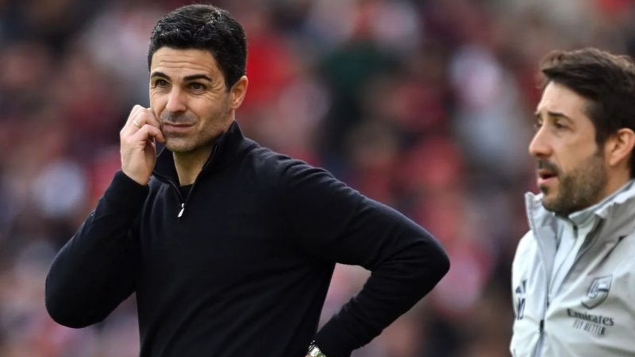Pelatih PSG, Luis Enrique, melontarkan pujian setinggi langit kepada Mikel Arteta, menyebutnya sebagai Arteta Pelatih Kelas Dunia yang berhasil membawa Arsenal kembali ke puncak performa jelang final Liga Champions.