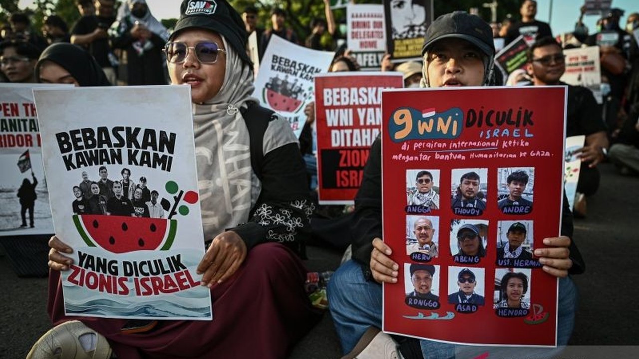 Sembilan WNI peserta WNI Flotilla Gaza yang dibebaskan dari penahanan Israel kini menjalani serangkaian pemeriksaan di Turkiye, termasuk visum dan tes kesehatan, sebelum dapat kembali ke Indonesia.