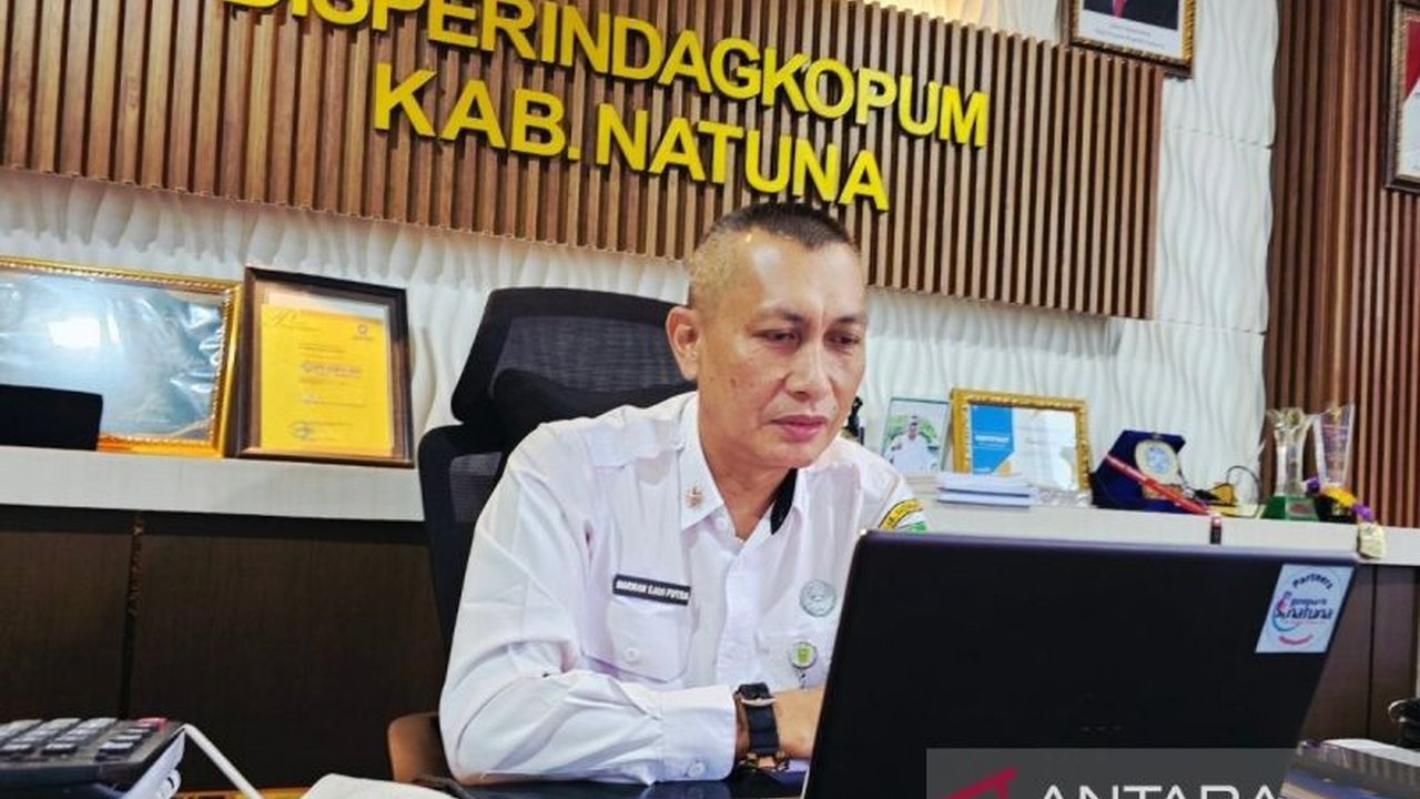 Pemerintah Kabupaten Natuna kini resmi mengantongi status Instansi Penerbit Surat Keterangan Asal (IPSKA) dari Kemendag RI, membuka jalan bagi percepatan ekspor produk lokal dan peningkatan pendapatan daerah.