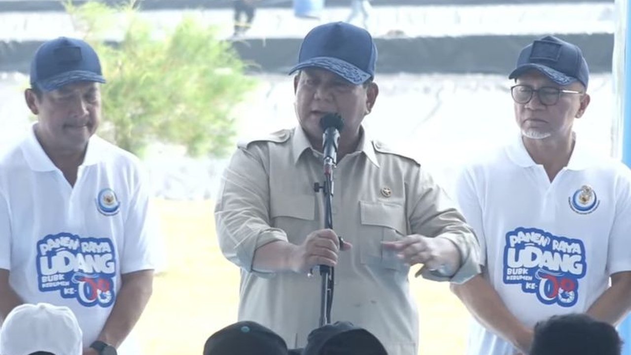 Presiden Prabowo Subianto berkomitmen penuh untuk ekspansi tambak produktif di berbagai daerah, bertujuan menciptakan lapangan kerja dan meningkatkan ekonomi nasional. Simak detail rencana besar ini!