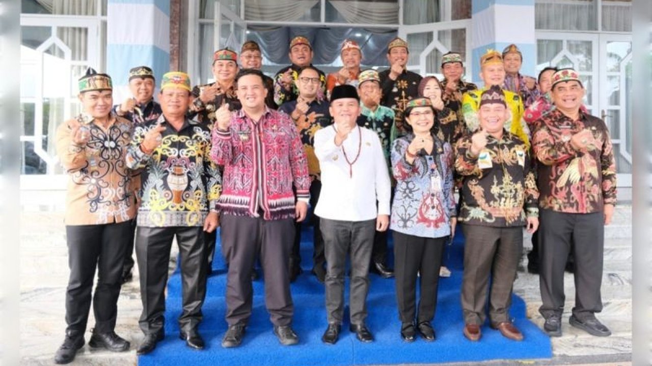 Bank Kalteng Bagikan Dividen sebesar Rp184,2 miliar dari laba bersih Tahun Buku 2025 kepada pemegang saham, menegaskan komitmen dorong Pendapatan Asli Daerah (PAD) Kalimantan Tengah.