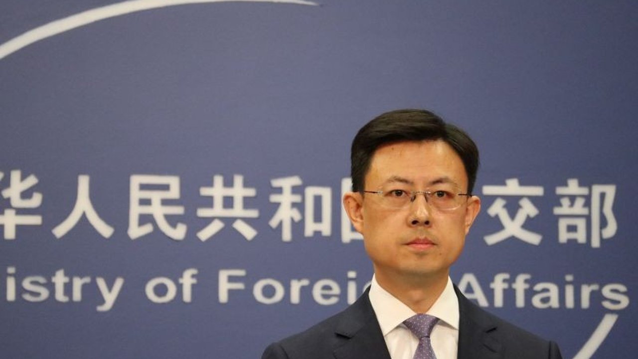 Beijing melayangkan kritik keras terhadap rencana peningkatan belanja pertahanan Jepang oleh Partai Liberal Demokrat (LDP), memperingatkan potensi neo-militerisme yang dapat mengancam stabilitas regional.