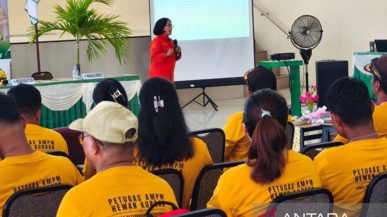 Dinas Peternakan Nabire menerjunkan 26 petugas untuk memastikan Kesehatan Hewan Kurban menjelang Idul Adha 1447 H, guna menjamin daging kurban aman dikonsumsi masyarakat.