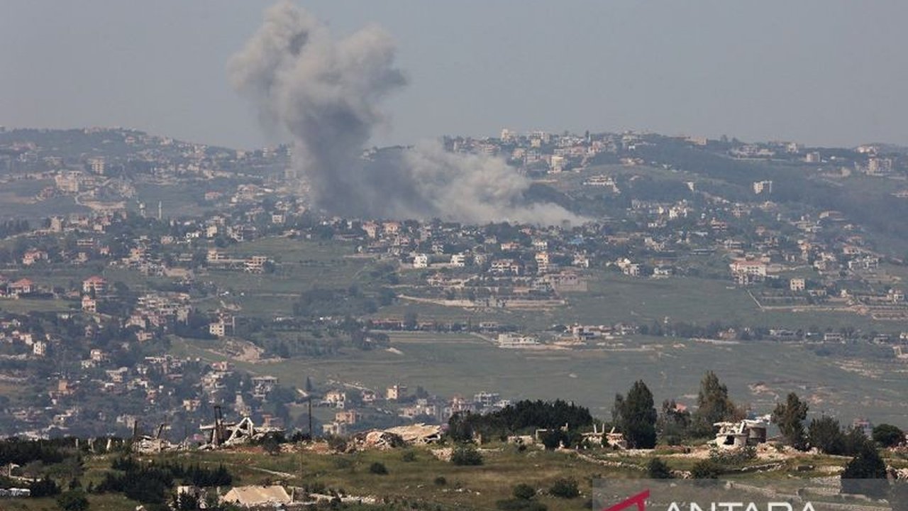 Serangan Israel di Lebanon Selatan pada Sabtu dini hari merusak parah Rumah Sakit Hiram dan infrastruktur vital, memaksa jutaan warga mengungsi di tengah gencatan senjata yang rapuh.