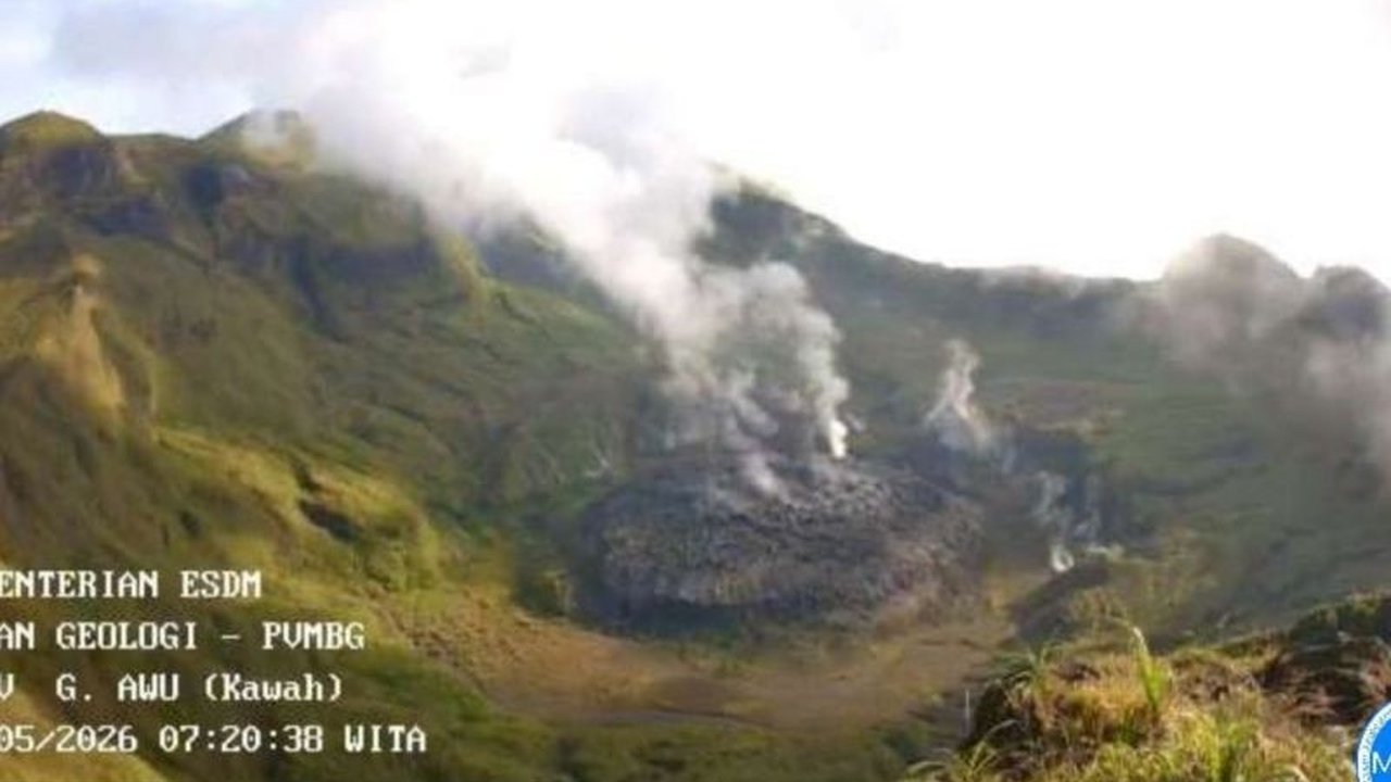 Peningkatan aktivitas kegempaan membuat Status Gunung Awu di Pulau Sangihe naik menjadi Level III (Siaga). Kementerian ESDM mengimbau masyarakat untuk tidak beraktivitas dalam radius bahaya demi keselamatan.