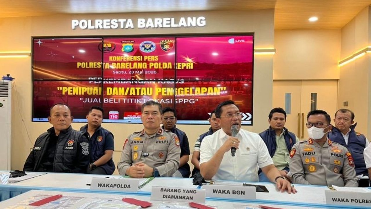 Polresta Barelang bersama Badan Gizi Nasional (BGN) tengah menyelidiki dugaan penipuan jual titik dapur MBG di Batam, Kepulauan Riau, dengan kerugian mencapai Rp400 juta, mengingatkan masyarakat untuk waspada.