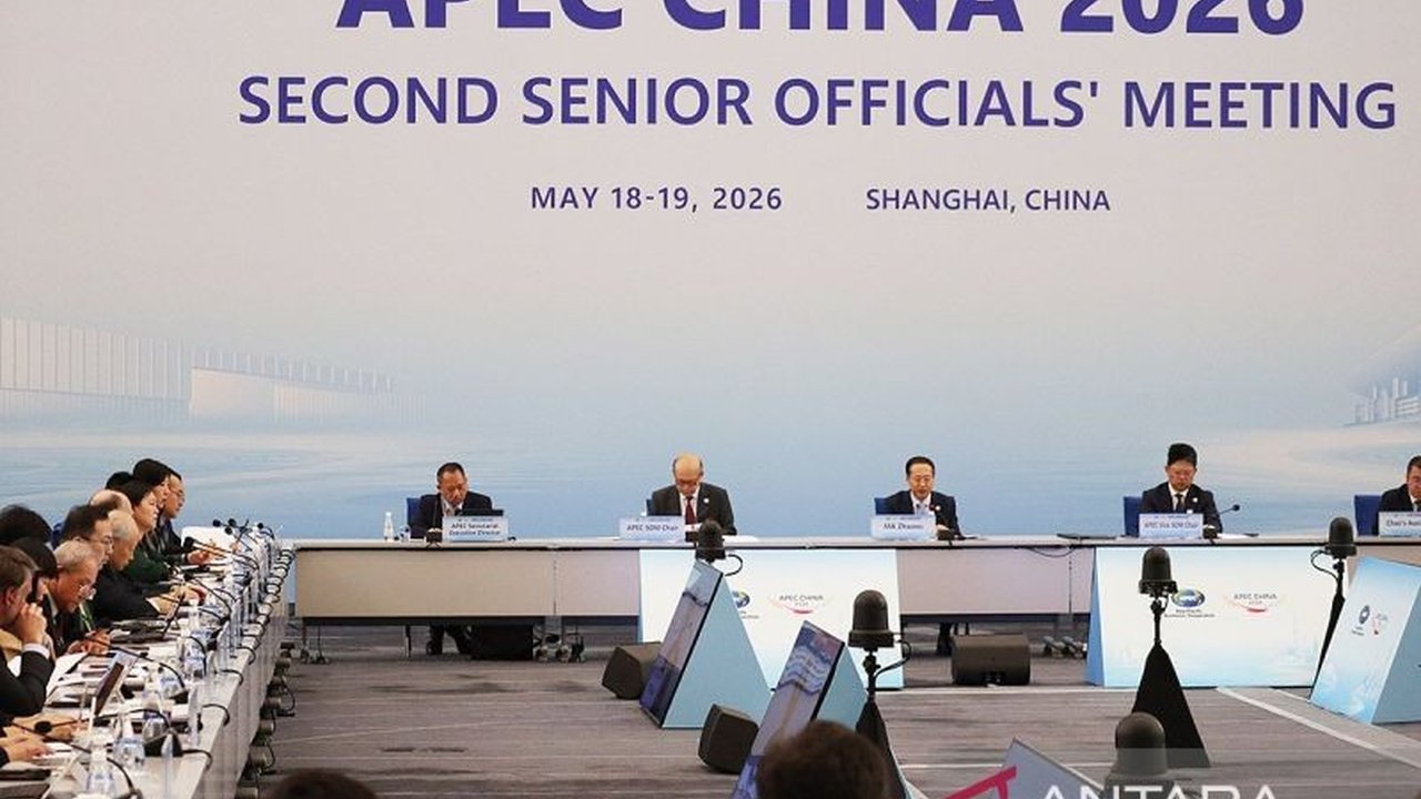 Menteri perdagangan APEC sepakat memperkuat APEC Rantai Pasokan Energi yang tangguh di tengah konflik Timur Tengah, sekaligus membahas potensi kecerdasan buatan untuk transformasi perdagangan internasional.