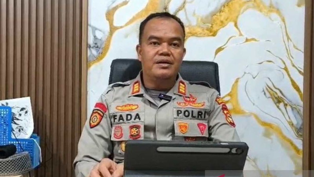 Pelarian panjang seorang buronan Polsek Tallo yang kabur ke Morowali akhirnya terhenti. Simak bagaimana tim Resmob berhasil meringkus pelaku pencurian HP ini setelah memantau pergerakannya.