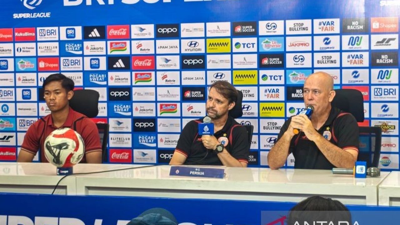 Pelatih Mauricio Souza dan manajemen Persija Jakarta menunjukkan ketertarikan untuk melanjutkan kerja sama. Masa depan Mauricio Souza Persija akan segera diputuskan, memicu harapan baru bagi Macan Kemayoran.