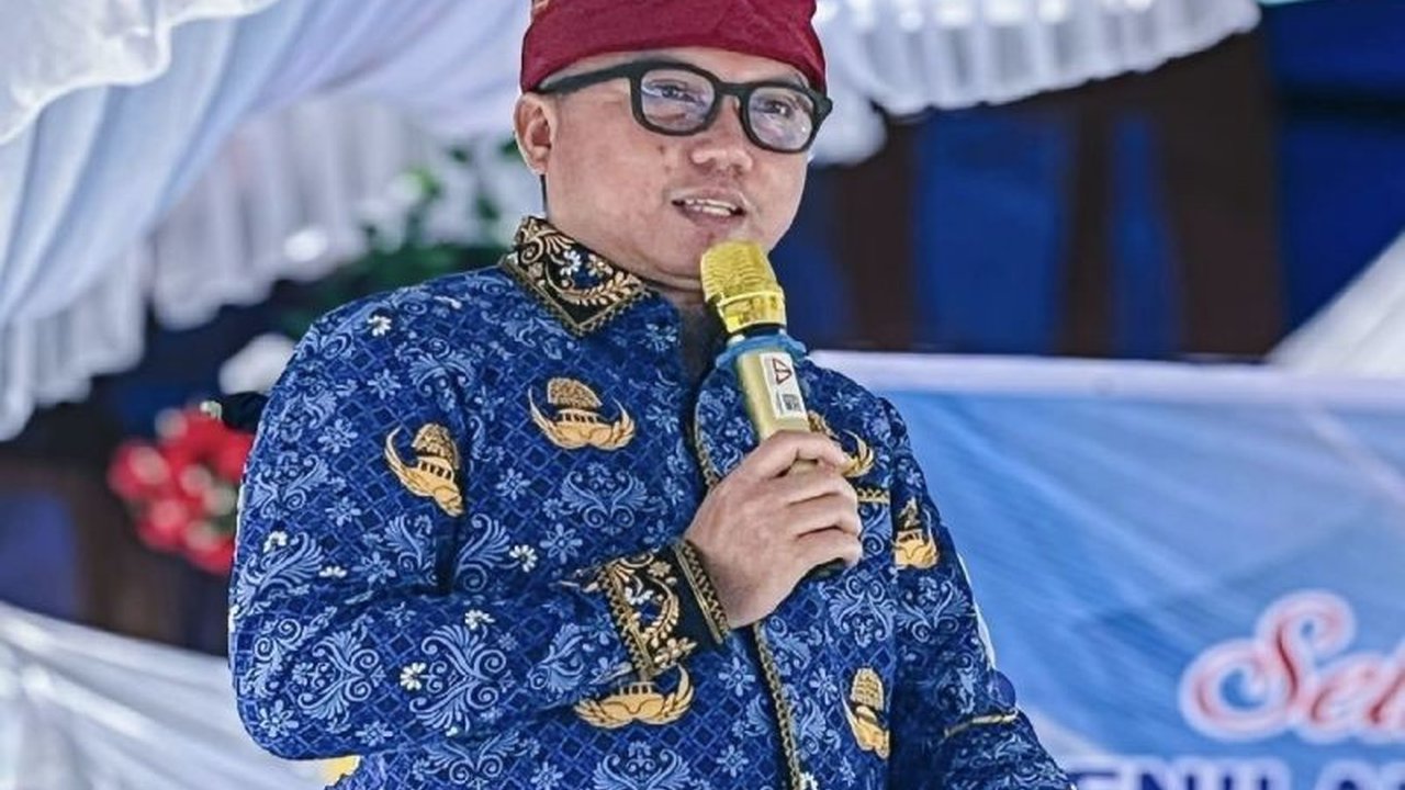 Pemerintah Kabupaten Morowali Utara (Morut) telah berhasil melindungi 34 ribu pekerja rentan melalui program Jamsostek BPJS Ketenagakerjaan, menegaskan komitmen Pemkab Morut dalam menjamin kesejahteraan masyarakat.