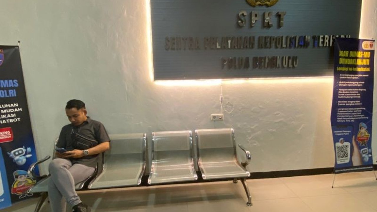 Seorang wartawan di Bengkulu melaporkan dugaan pengancaman wartawan Bengkulu dengan senjata api oleh seorang pengunjung THM, memicu kekhawatiran akan kebebasan pers.