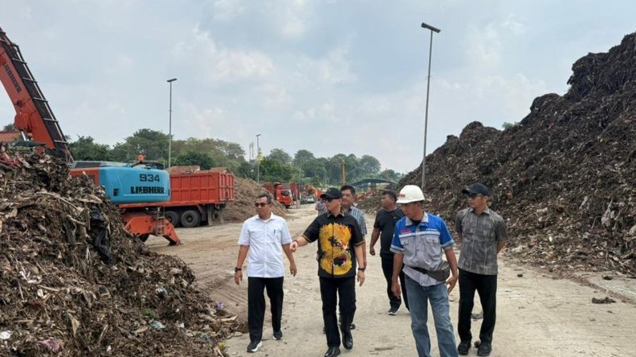 Pemerintah Kabupaten Ogan Komering Ulu (OKU) serius menggarap potensi Pengolahan Sampah OKU menjadi bahan bakar alternatif, menjanjikan peningkatan Pendapatan Asli Daerah (PAD) tanpa membebani APBD.