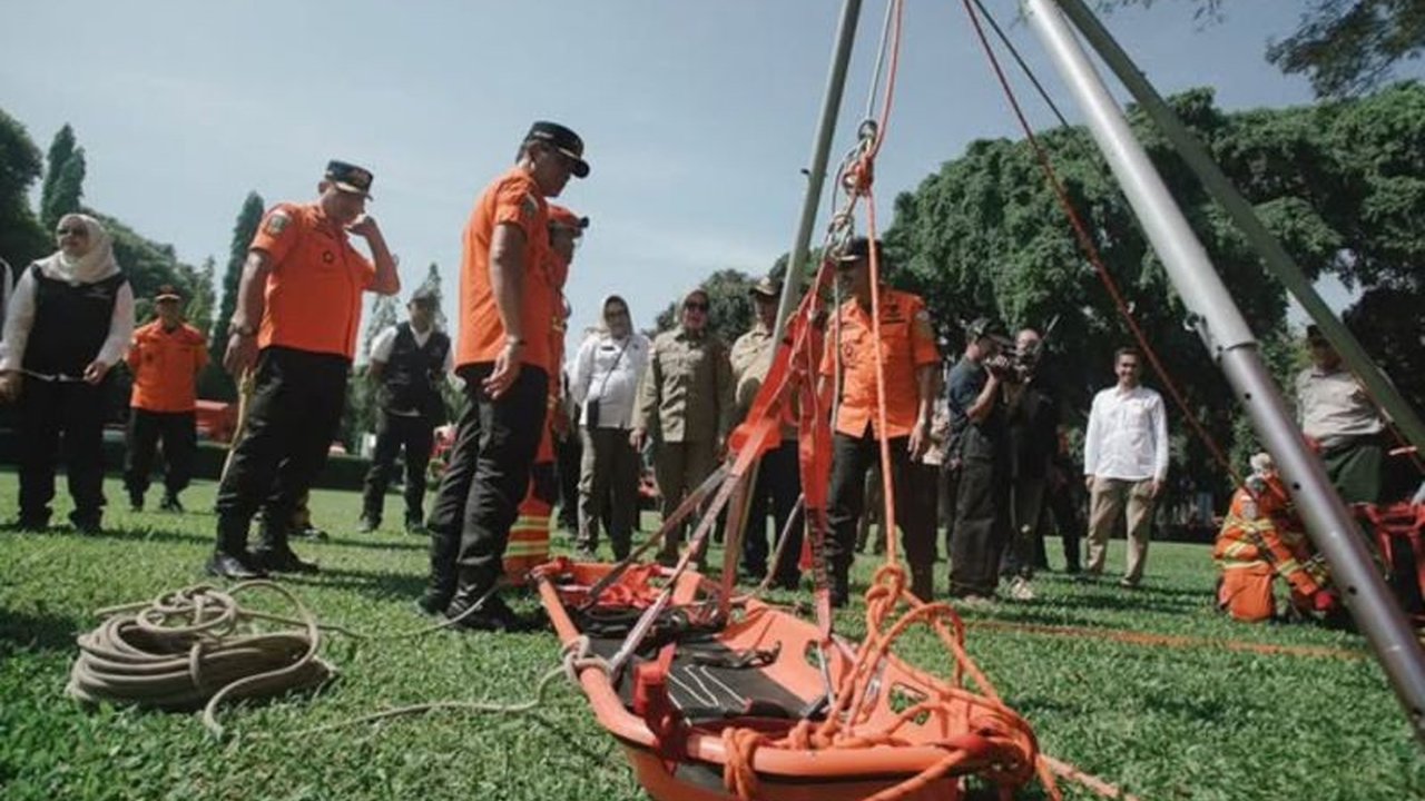 Peringatan 20 tahun Gempa Jogja menjadi pengingat penting bagi DIY untuk terus mengukur dan meningkatkan Kesiapsiagaan Bencana DIY, demi menghadapi potensi ancaman di masa depan.