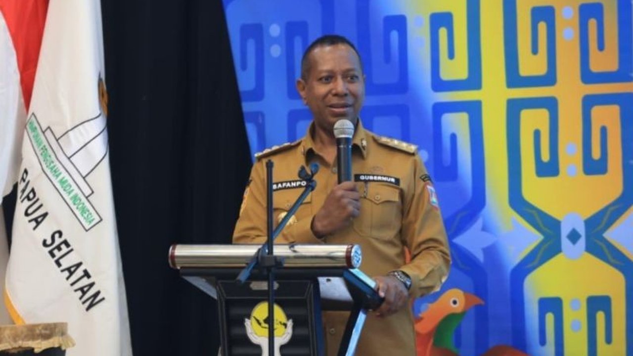 Gubernur Apolo Safanpo menegaskan peran vital Dunia Usaha Papua Selatan dalam mengoptimalkan potensi SDA, menciptakan lapangan kerja, dan meningkatkan pendapatan daerah demi mewujudkan kesejahteraan.