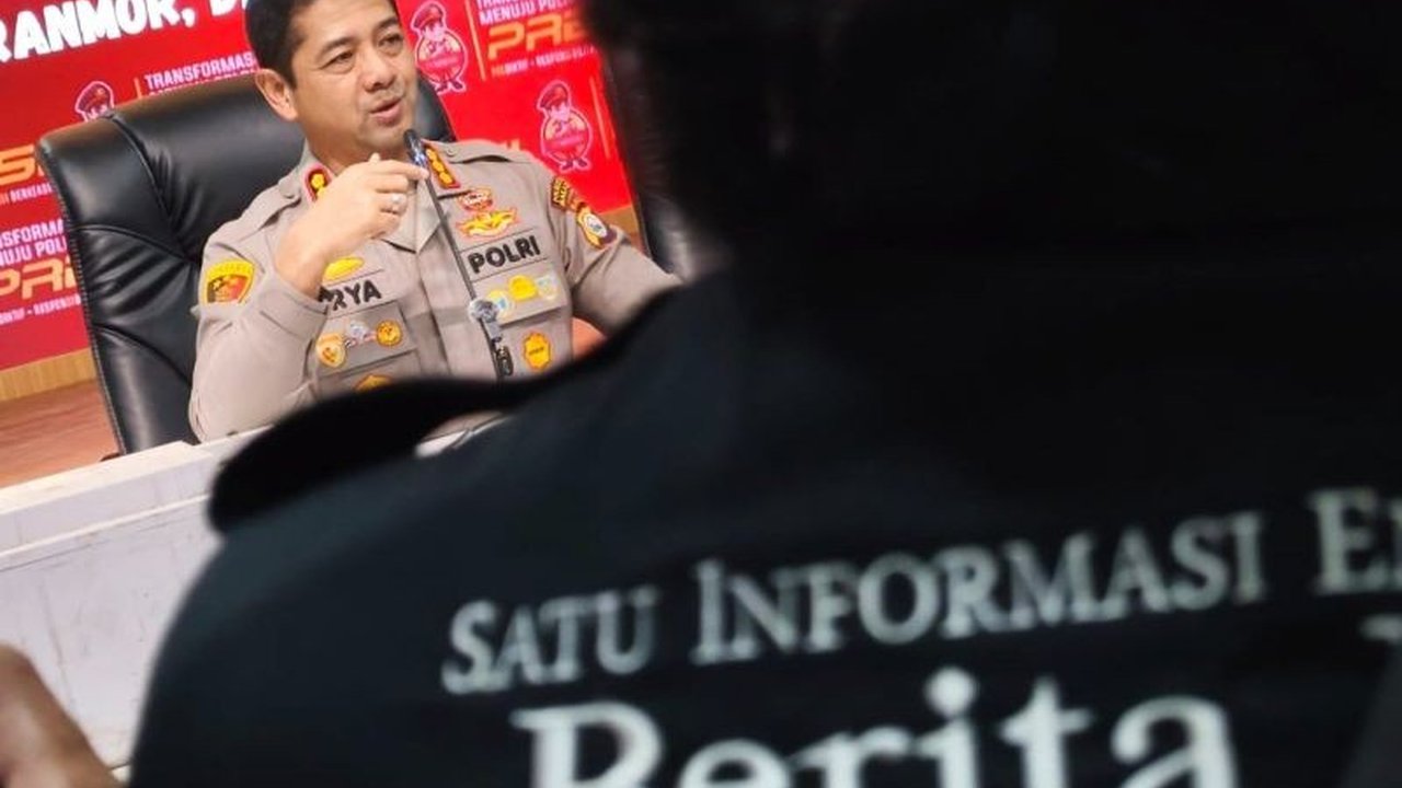 Polrestabes Makassar intens memburu bandar narkotika jaringan internasional usai mengungkap peredaran 7 kilogram sabu dan menangkap tujuh tersangka. Jaringan ini melibatkan WNI dan WNA dari Malaysia.