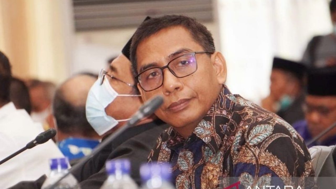 Nusa Tenggara Barat mencatat lonjakan pertumbuhan ekonomi sebesar 13,64 persen pada Triwulan I 2026, menempatkannya di posisi kedua nasional. DPRD mengapresiasi kinerja Pemprov NTB dalam mendorong Pertumbuhan Ekonomi NTB yang signifikan ini.