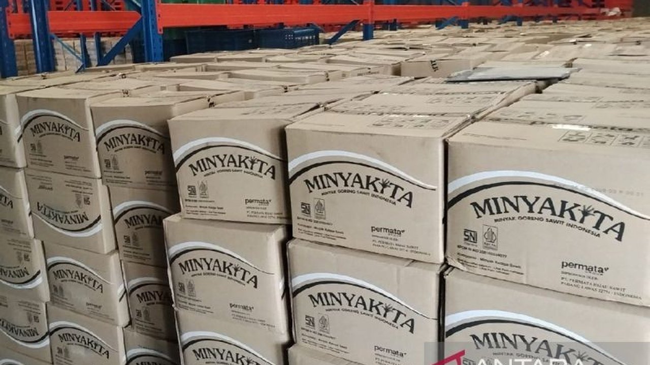 Bulog Sumut menjamin stok Minyakita aman menjelang Idul Adha 2026, memastikan ketersediaan dan harga tetap sesuai Harga Eceran Tertinggi (HET).
