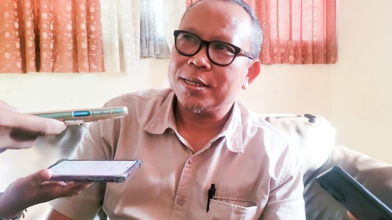 Situbondo kini memiliki aturan baru mengenai Pembatasan Berantas Plus. Peraturan Bupati terbaru ini membatasi jenis layanan yang dapat diakses, simak rinciannya.