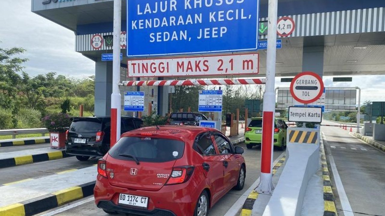 Jelang Idul Adha 2026, Tol Palindra mencatat lonjakan trafik kendaraan hingga 46,26 persen. Simak upaya Hutama Karya memastikan kelancaran perjalanan dan imbauan penting bagi pengguna jalan.
