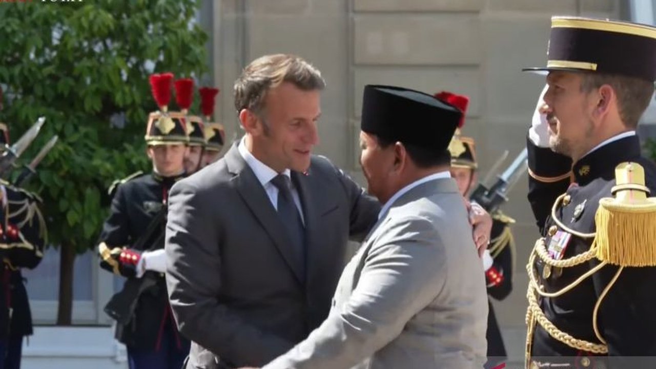 Presiden Prabowo Subianto memulai Kunjungan Prabowo ke Prancis, disambut hangat Presiden Emmanuel Macron di Istana Elysee. Apa agenda penting yang akan dibahas kedua pemimpin untuk memperkuat hubungan bilateral?