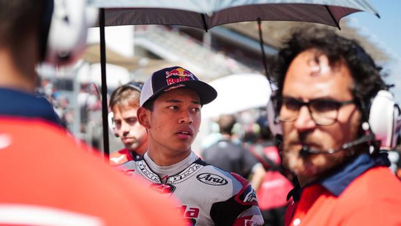 Veda Ega Pratama menyesali kesalahannya hingga terjatuh saat Moto3 Amerika Serikat 2026. (Dok: Honda Team Asia)