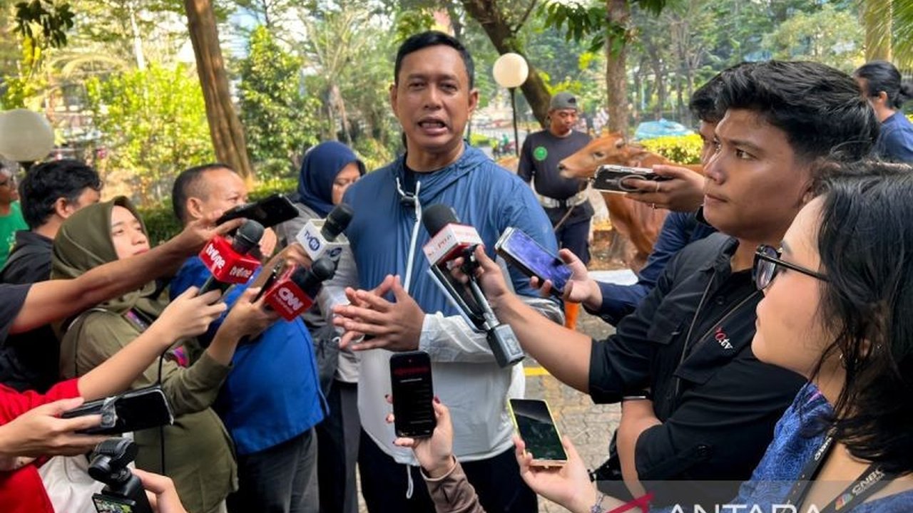 Perum Bulog memaksimalkan penyaluran bantuan pangan Bulog hingga Juni 2026, memastikan seluruh penerima manfaat mendapatkan haknya setelah tenggat distribusi diperpanjang.