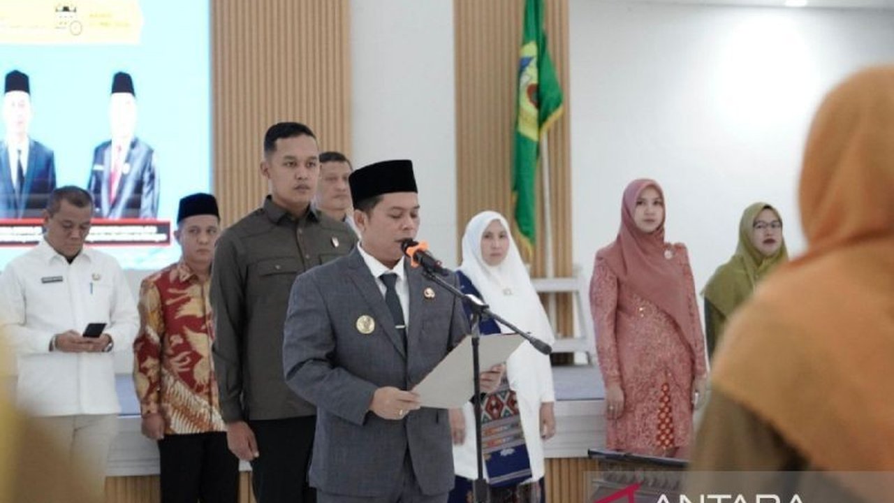 Pemerintah Kabupaten Bantul resmi mengukuhkan 137 kepala sekolah TK hingga SMP pada Jumat (29/5), sebagai langkah strategis memperkuat Pengukuhan Kepala Sekolah Bantul dan memajukan pendidikan di wilayah tersebut.