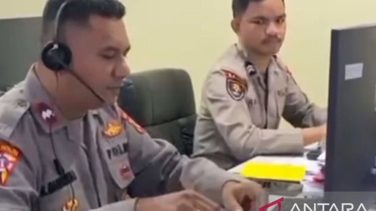 Polresta Ambon mengajak masyarakat Pulau Ambon dan Pulau-Pulau Lease untuk aktif memanfaatkan Layanan Darurat 110 Polresta Ambon demi penanganan cepat laporan kriminalitas dan gangguan kamtibmas. Ketahui cara kerjanya!