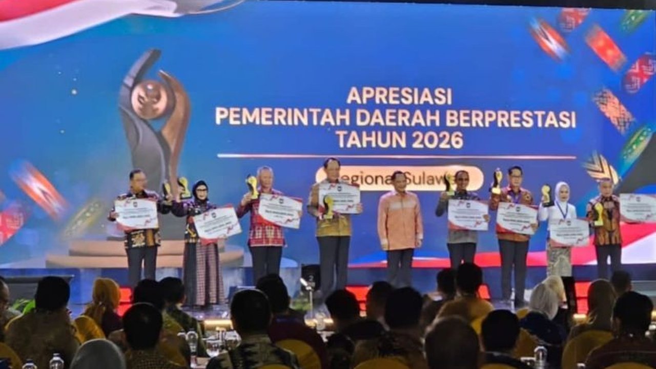 Pemerintah Kabupaten Sigi berhasil mendapatkan Dana Insentif Daerah (DID) sebesar Rp3 miliar dari Kemendagri atas prestasinya dalam pengendalian inflasi daerah, membuktikan keseriusan menjaga stabilitas harga dan ketahanan pangan.