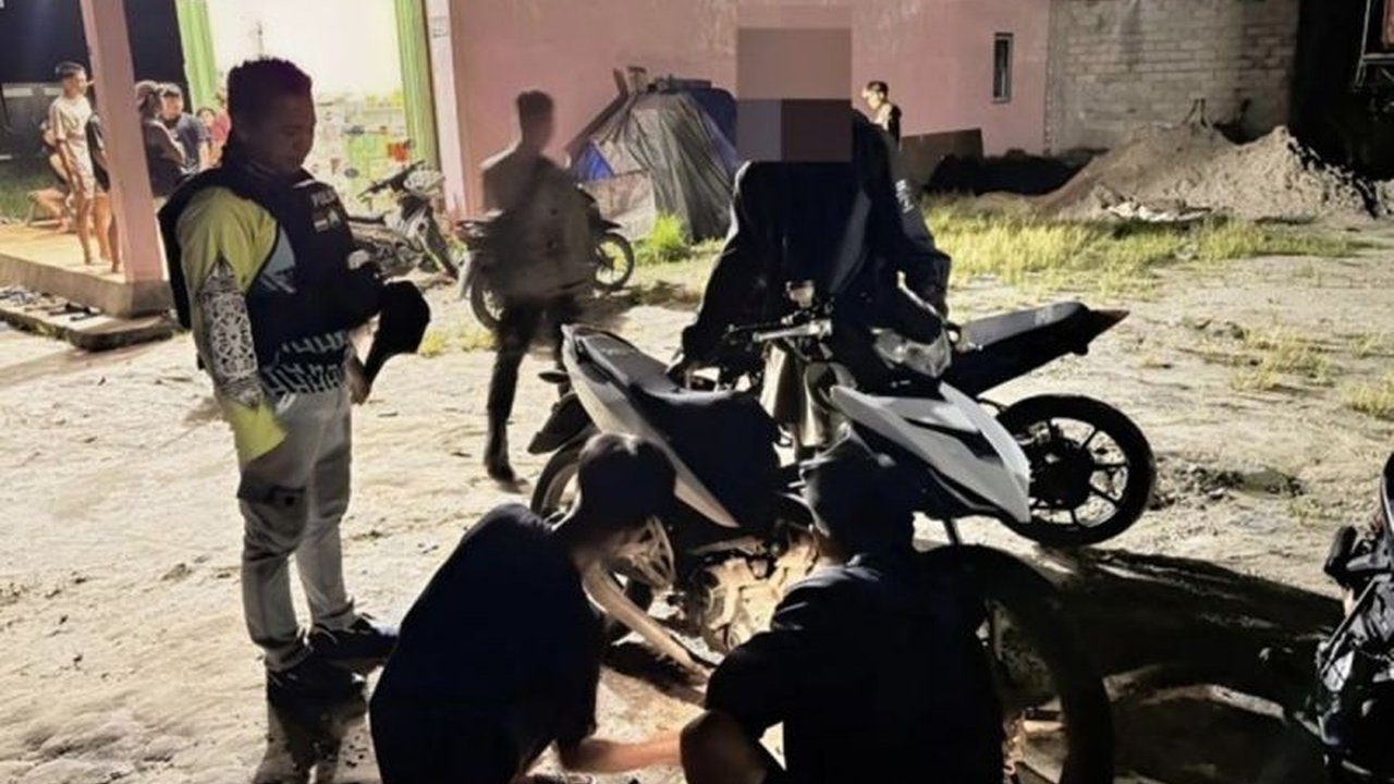 Aksi balap liar di Gunung Mas meresahkan warga dan mengancam keselamatan. Polres Gunung Mas bergerak cepat menindak para pelaku setelah menerima laporan melalui call center 110.