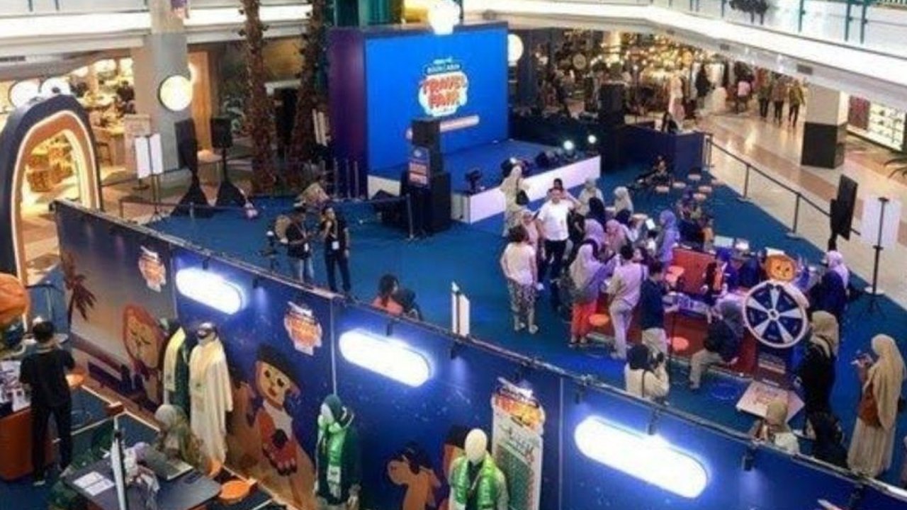 BookCabin Travel Fair Makassar 2026 menjadi angin segar bagi sektor pariwisata Sulawesi Selatan, menawarkan promo tiket pesawat domestik dan internasional serta paket umrah menarik menjelang liburan sekolah.