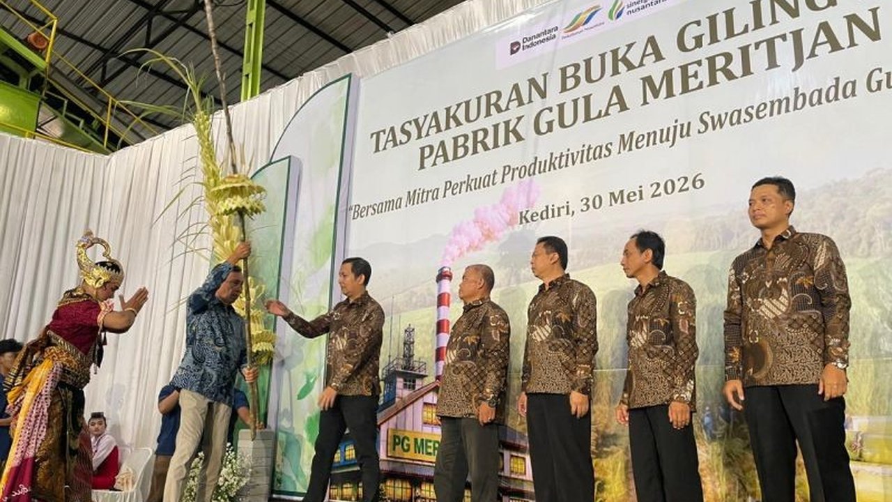 PG Meritjan Kediri menargetkan giling tebu 2,5 juta kuintal pada 2026, meningkat dari tahun sebelumnya. Target PG Meritjan Target Giling Tebu 2026 ini didukung program pemerintah dan kolaborasi petani.