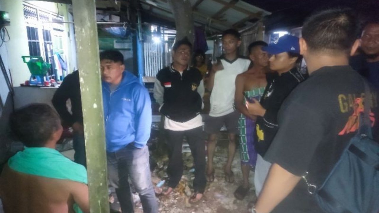 Polresta Banjarmasin berhasil mengamankan delapan Anak Berhadapan dengan Hukum (ABH) yang diduga terlibat pengeroyokan lansia. Simak detail lengkap kasus ABH Polresta Banjarmasin ini.