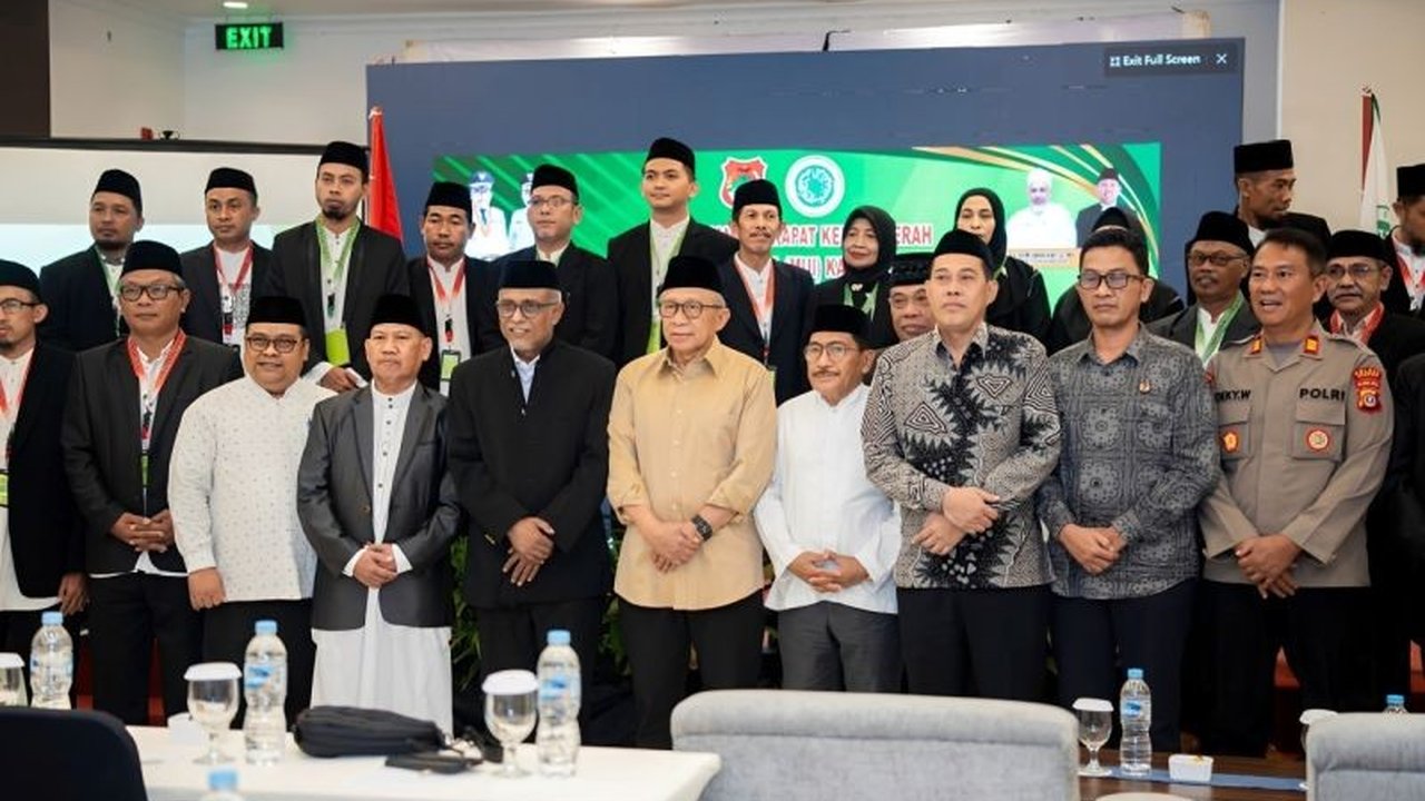Wakil Bupati Banggai, Furqanuddin Masulili, menegaskan peran penting Majelis Ulama Indonesia (MUI) Kabupaten Banggai dalam memperkuat moderasi beragama dan menjaga keharmonisan masyarakat.