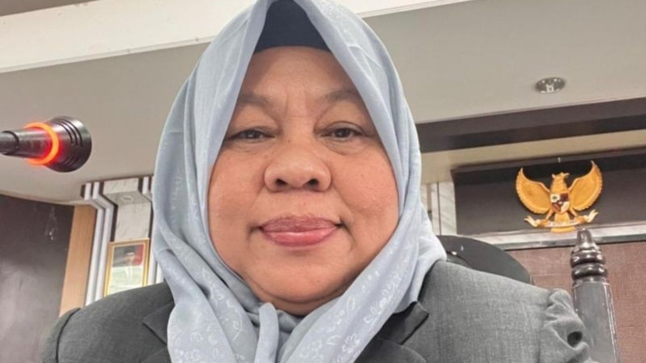 Anggota DPRD Gorontalo Utara mendukung rumput laut sebagai menu Makan Bergizi Gratis (MBG), melihat potensi besar untuk gizi anak dan penggerak ekonomi lokal. Bagaimana strategi pengembangannya?