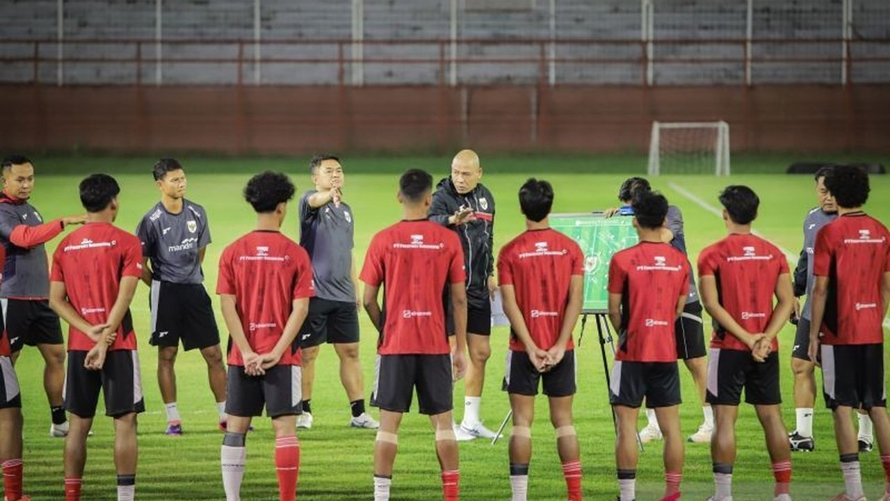 Simak jadwal lengkap Timnas U20 Indonesia di Kualifikasi Piala Asia U20 2027 yang tergabung di Grup H bersama Australia, Malaysia, dan Laos, dengan target lolos sebagai juara grup.