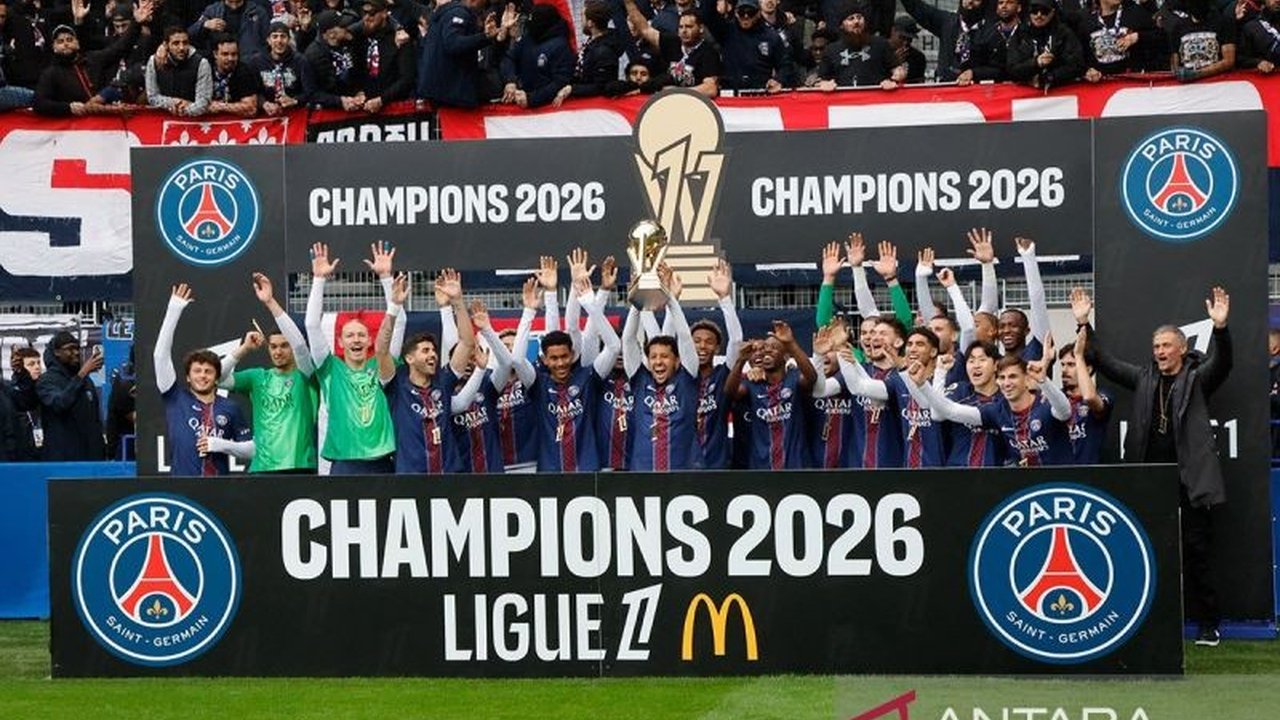 Paris Saint-Germain (PSG) berhasil mengukir sejarah sebagai tim kedua yang sukses **PSG Juara Liga Champions Beruntun** di era modern, melanjutkan dominasi di kancah sepak bola Eropa.
