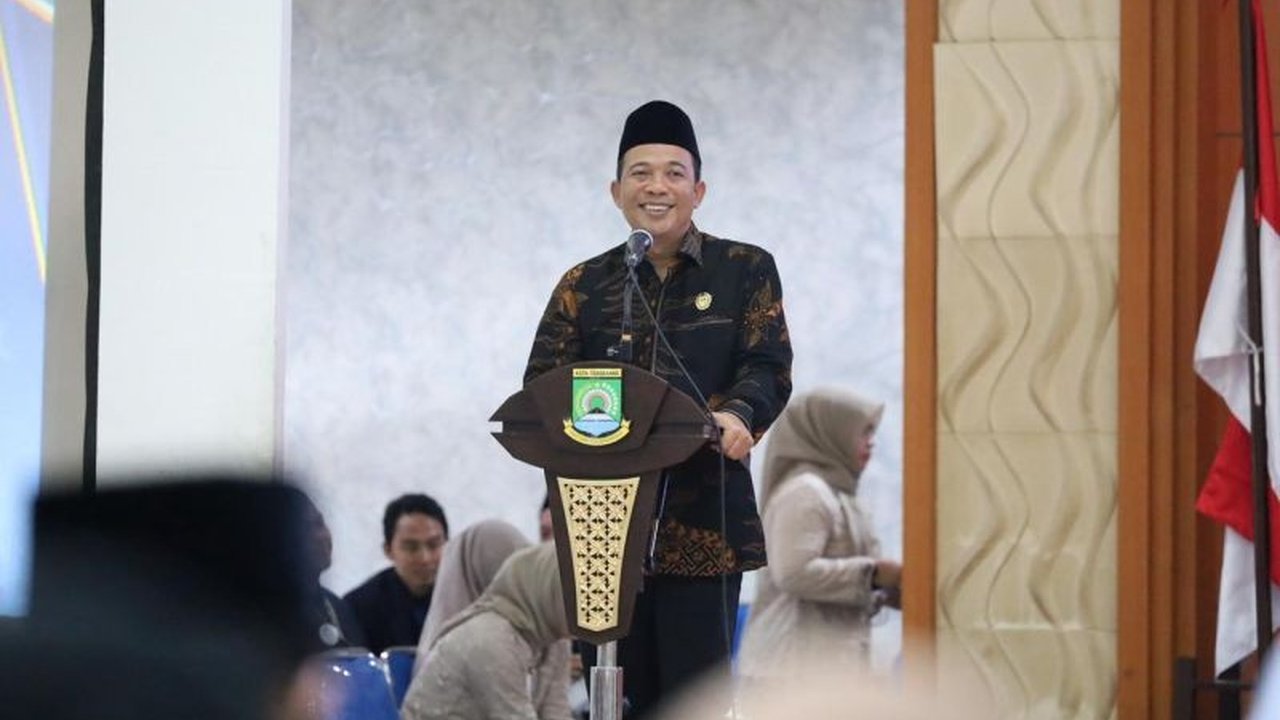 Ketua DPRD Kota Tangerang menyoroti peran strategis Madrasah Diniyah Takmiliyah dalam membentuk generasi muda berakhlakul karimah melalui pendidikan karakter dan tahfidz Al-Quran, menciptakan lulusan berkualitas tinggi.