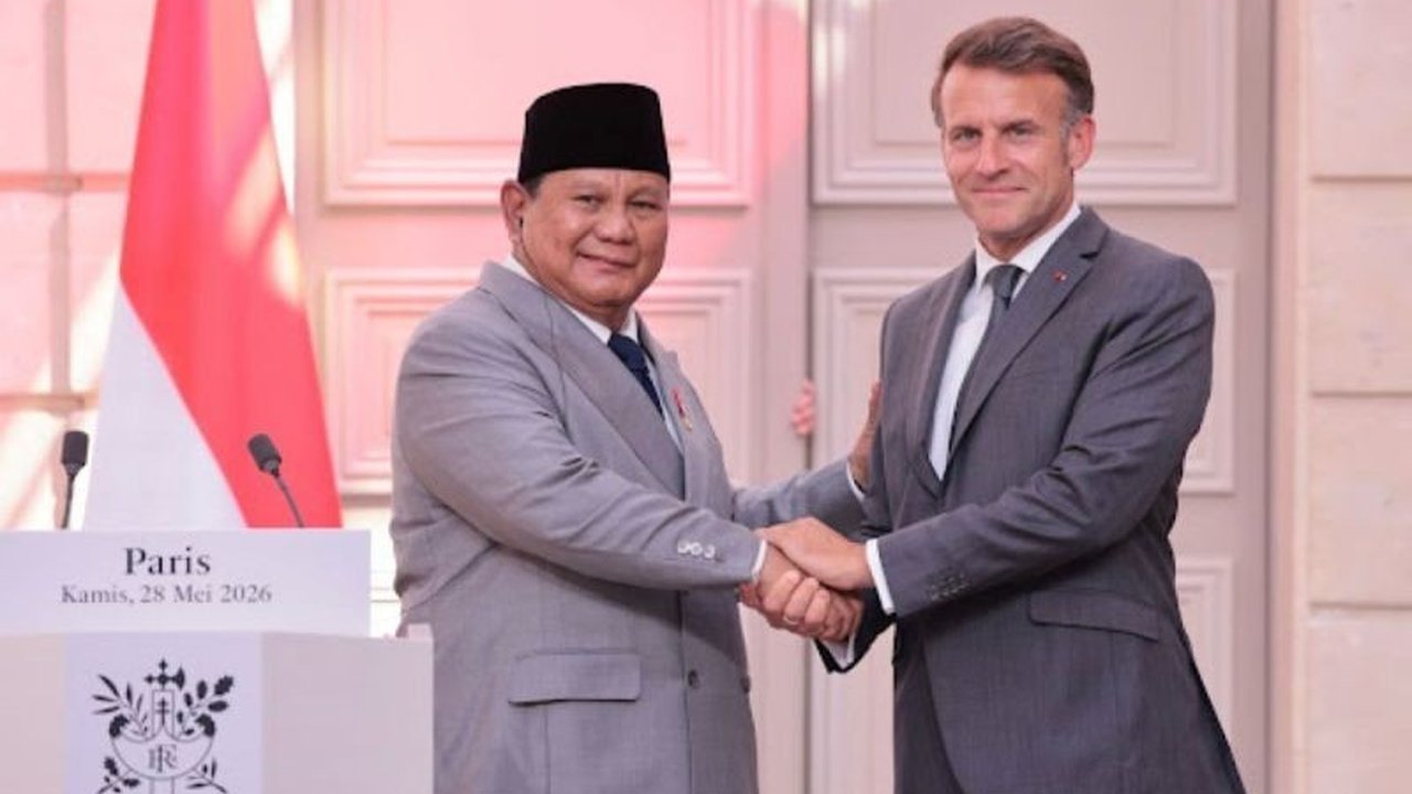 Berbagai peristiwa ekonomi penting mewarnai Ekonomi Nasional Sepekan terakhir, mulai dari penguatan kemitraan strategis Indonesia-Prancis hingga verifikasi ribuan dapur Makan Bergizi Gratis. Simak rangkuman lengkapnya!